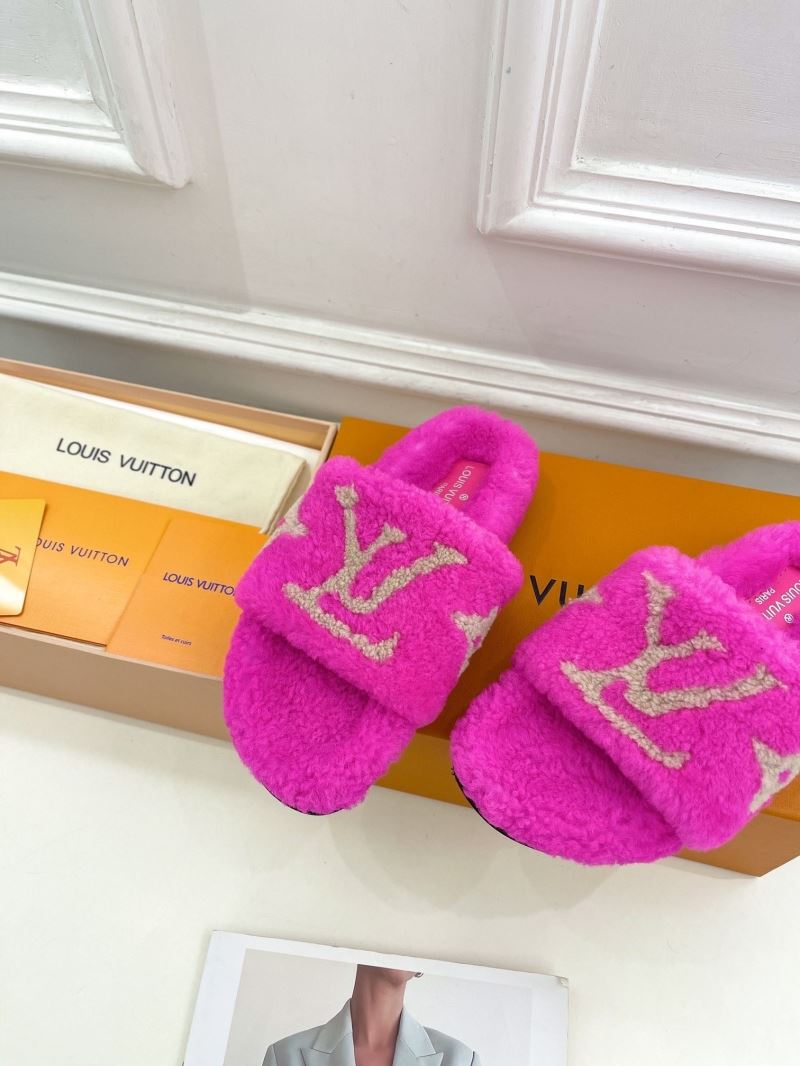 Louis Vuitton Slippers